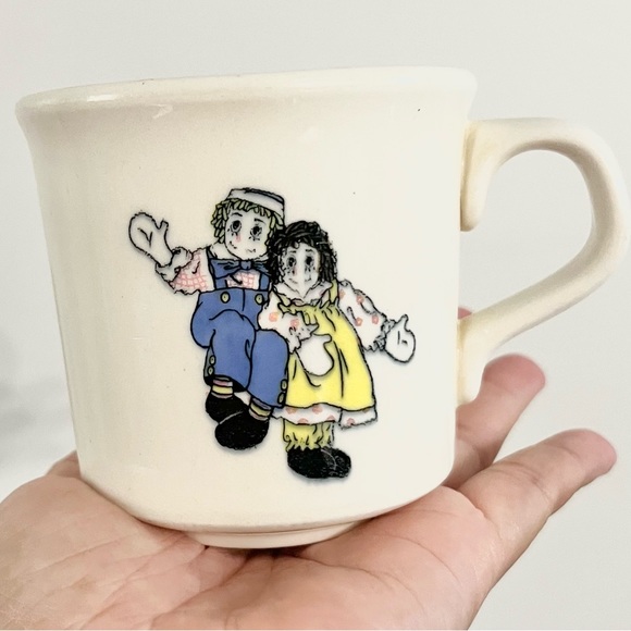 Antique Raggedy Ann & Andy T-S-T Chateau Buffet Pottery Child’s Mug Collectible - Picture 3 of 8